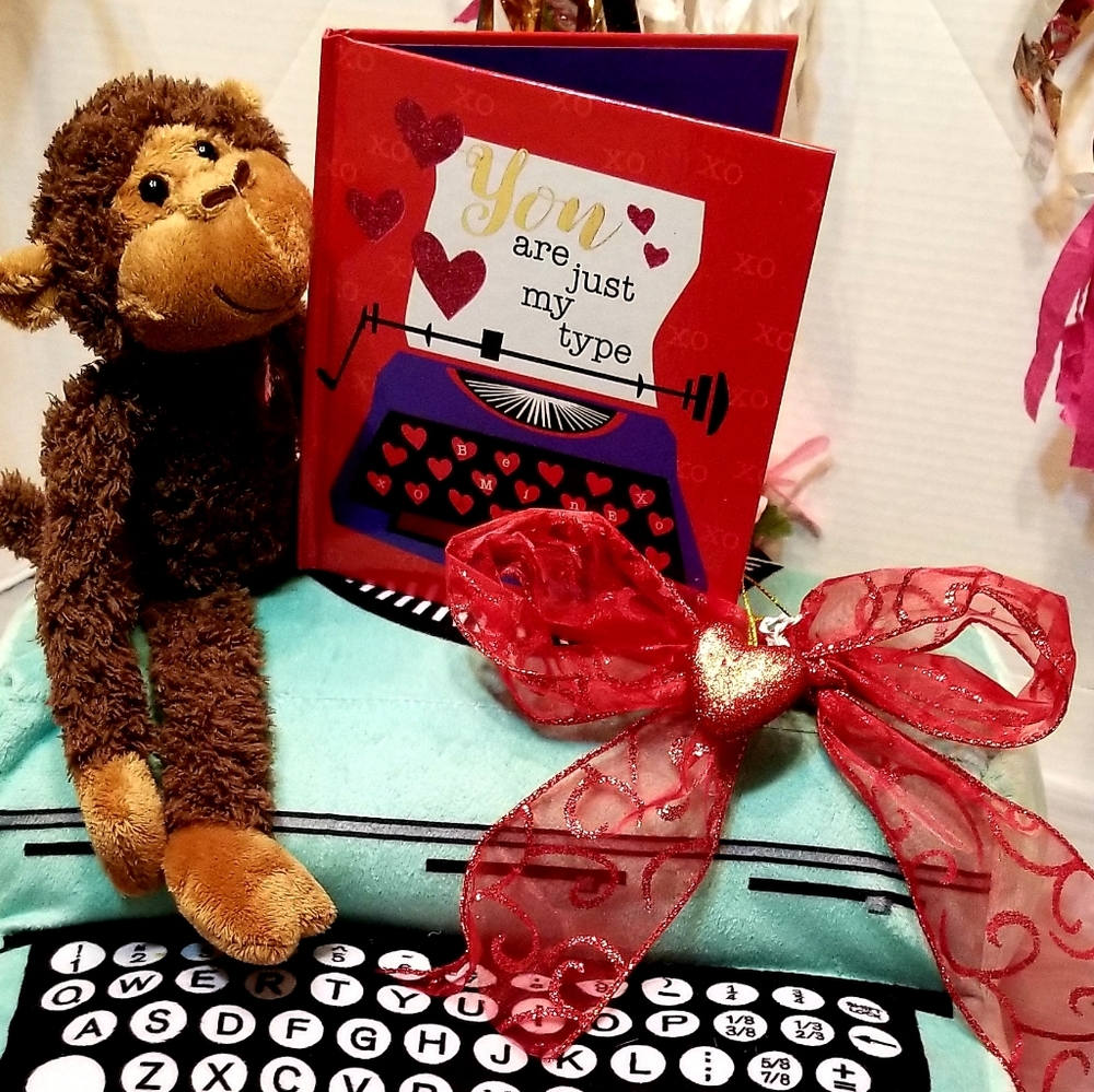 "You  Are Just My Type" plush Gift Set - Picture 2 of 6